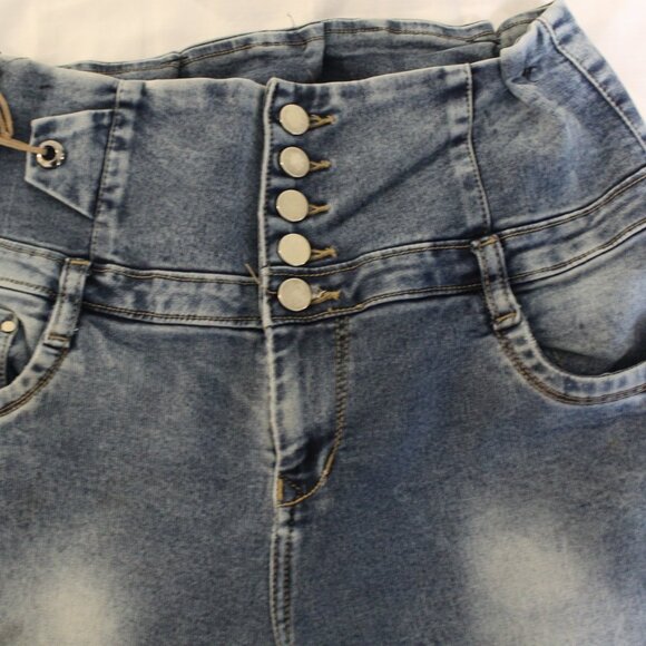 Jeans -023 - Picture 3 of 4